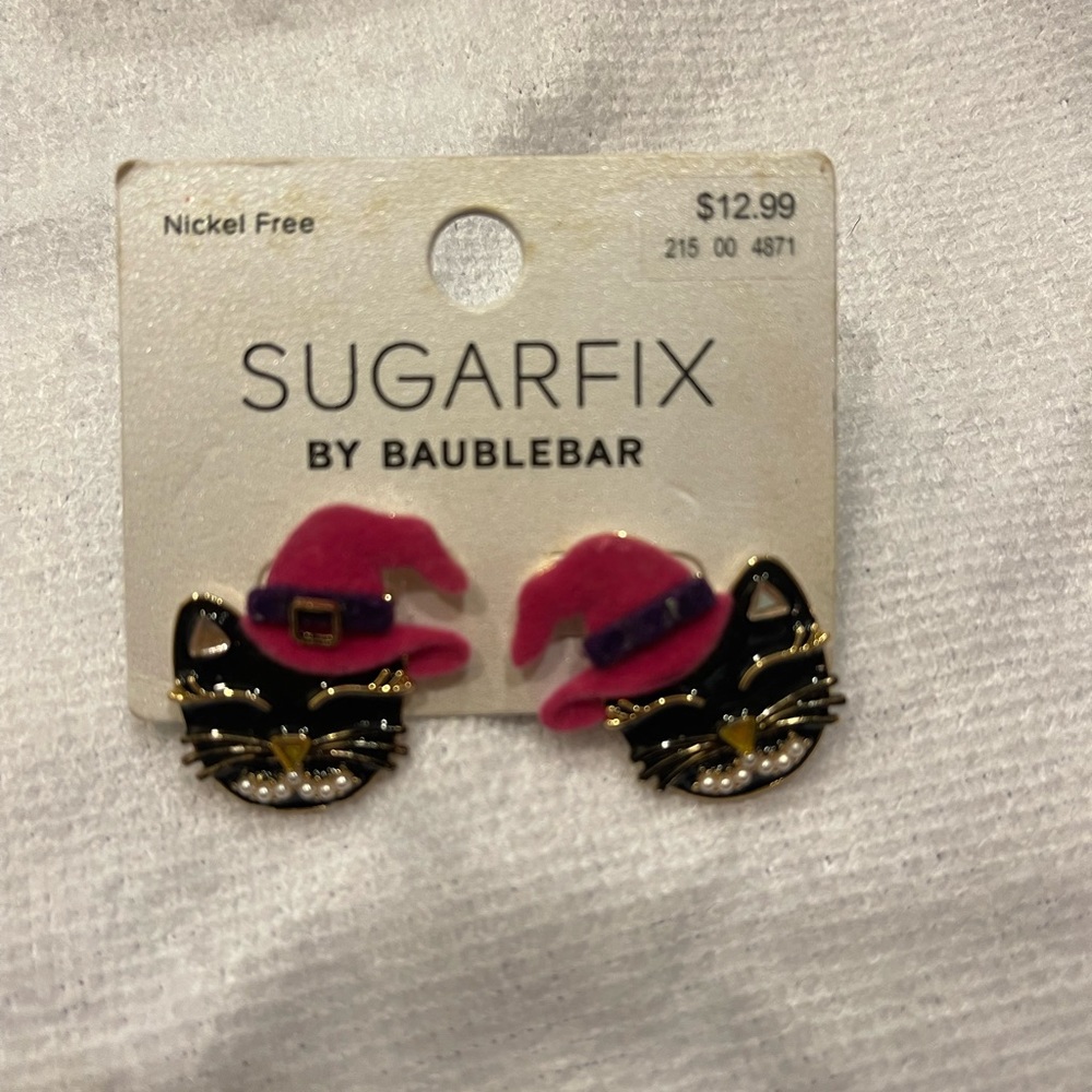 Spooky Kitty Earrings 🔮